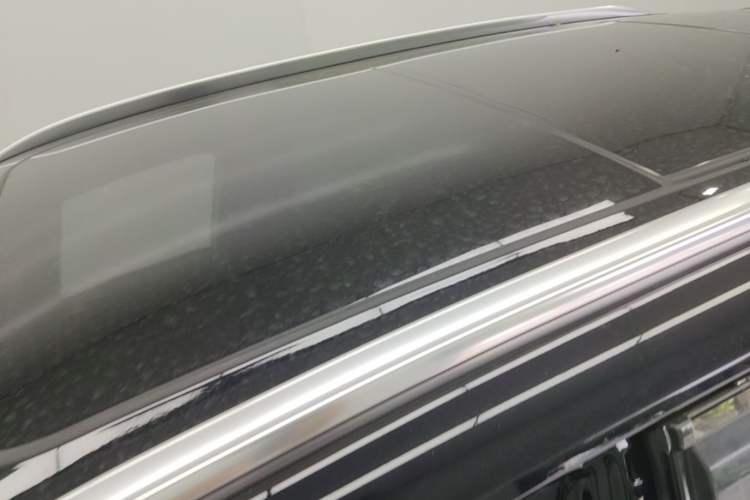Used Hongqi HS5 2025 2.0T Two-Wheel Drive Flagship Pro Edition Roof