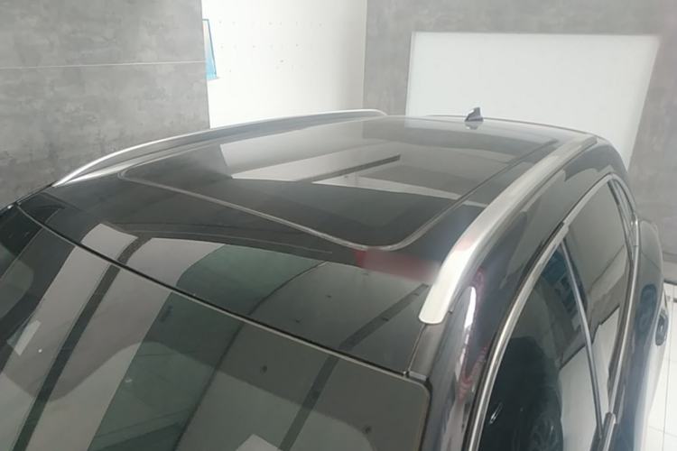 Used Hongqi HS5 2025 2.0T Two-Wheel Drive Flagship Pro Edition Roof