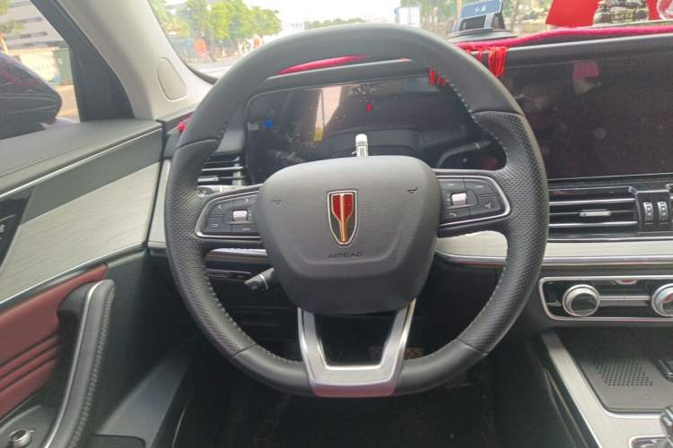Used Hongqi HS5 2025 2.0T Two-Wheel Drive Flagship Pro Edition Steering Wheel