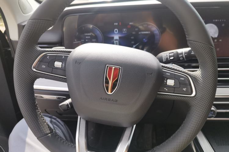 Used Hongqi HS5 2025 2.0T Two-Wheel Drive Flagship Pro Edition Steering Wheel