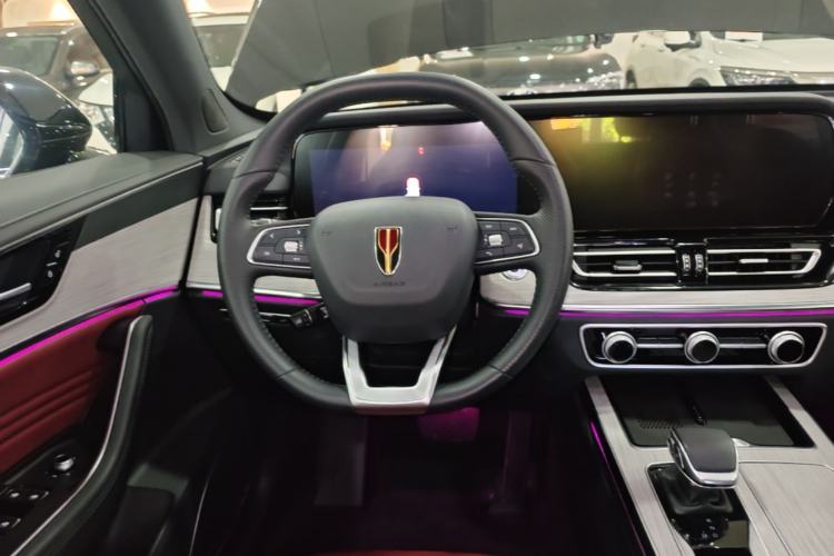 Used Hongqi HS5 2025 2.0T All-Wheel-Drive Xuan Ying Version Steering Wheel