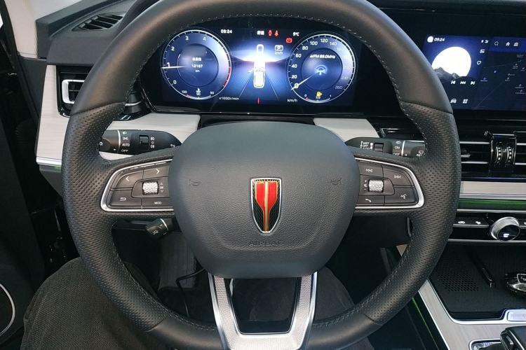 Used Hongqi HS5 2025 2.0T Two-Wheel Drive Flagship Pro Edition Steering Wheel