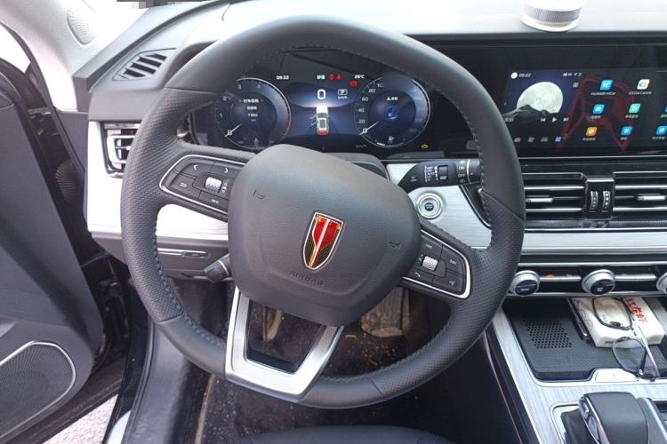 Used Hongqi HS5 2025 2.0T Two-Wheel Drive 600 000-Vehicle Commemorative Edition Steering Wheel