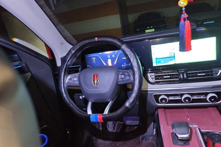 Used Hongqi HS5 2025 2.0T Two-Wheel Drive 600 000-Vehicle Commemorative Edition Steering Wheel