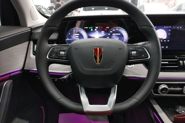 Used Hongqi HS5 2025 2.0T Two-Wheel Drive Flagship Pro Edition Steering Wheel