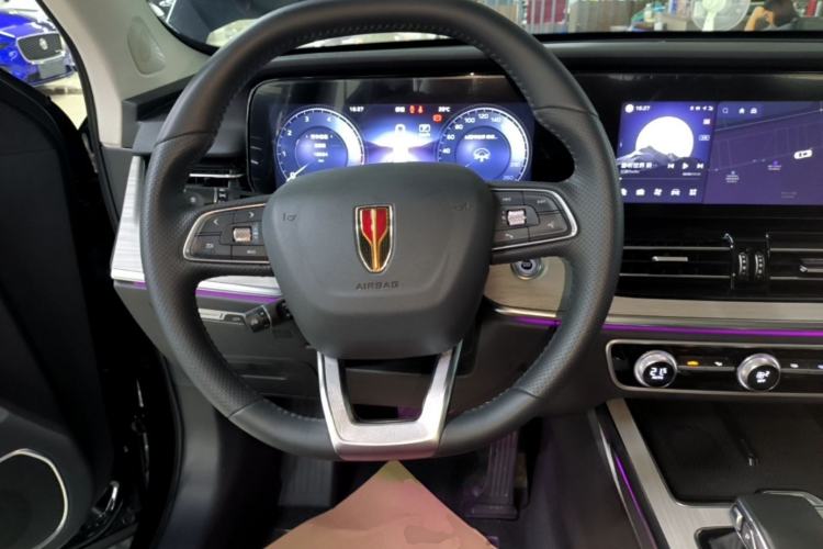 Used Hongqi HS5 2025 2.0T Two-Wheel Drive Flagship Pro Edition Steering Wheel