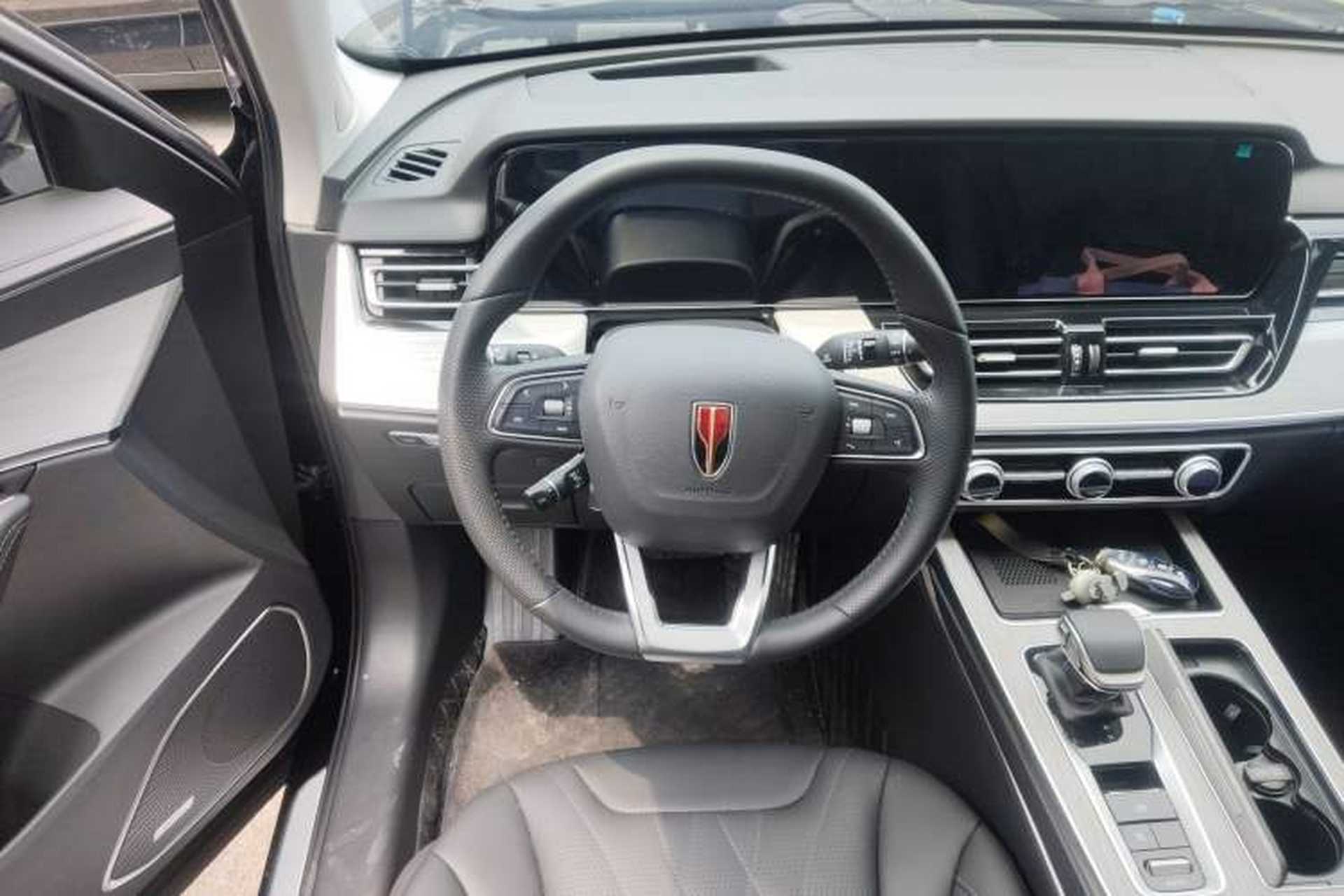 Used Hongqi HS5 2025 2.0T Two-Wheel Drive Flagship Pro Edition Steering Wheel