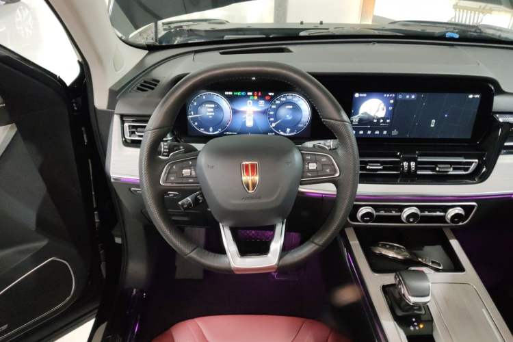 Used Hongqi HS5 2025 2.0T All-Wheel-Drive Flagship Pro Edition Steering Wheel