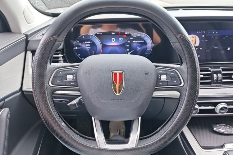 Used Hongqi HS5 2025 2.0T Two-Wheel Drive Flagship Pro Edition Steering Wheel