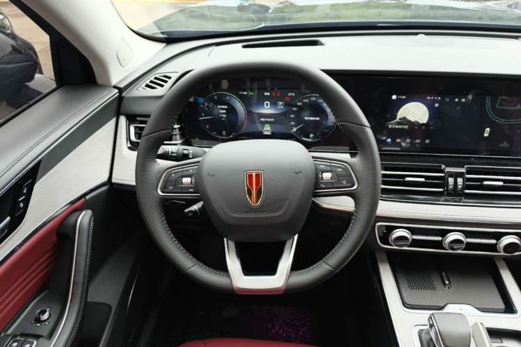 Used Hongqi HS5 2025 2.0T Two-Wheel Drive Flagship Pro Edition Steering Wheel