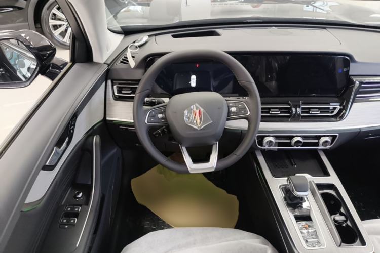 Used Hongqi HS5 2025 2.0T Two-Wheel Drive Flagship Pro Edition Steering Wheel