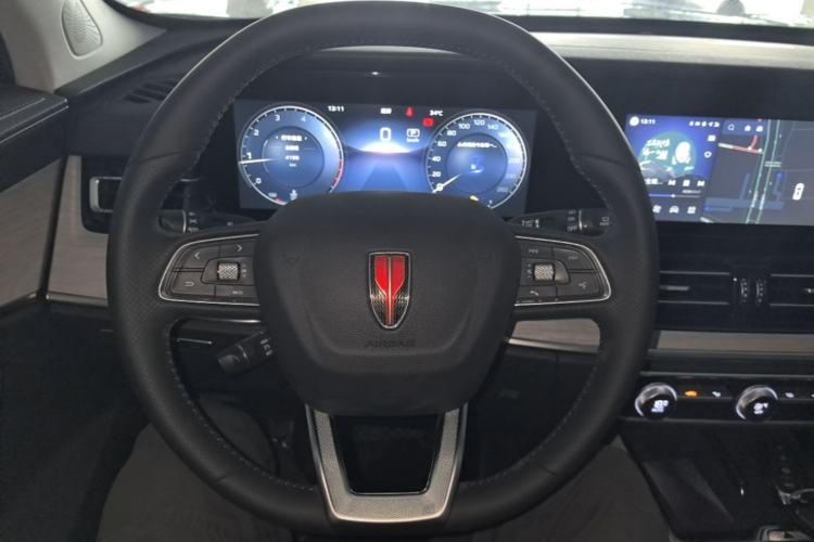 Used Hongqi HS5 2025 2.0T Two-Wheel Drive 600 000-Vehicle Commemorative Edition Steering Wheel