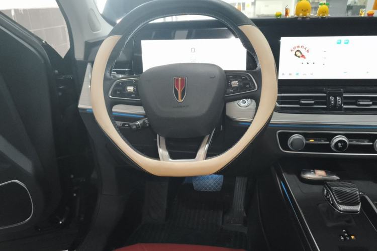 Used Hongqi HS5 2025 2.0T Two-Wheel-Drive Xuan Ying Edition Steering Wheel