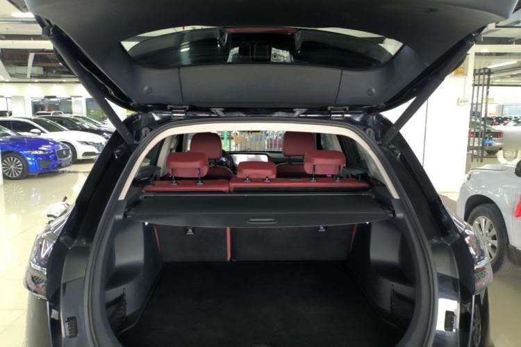 Used Hongqi HS5 2025 2.0T Two-Wheel Drive Flagship Pro Edition Trunk