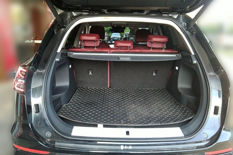 Used Hongqi HS5 2025 2.0T Two-Wheel Drive Flagship Pro Edition Trunk