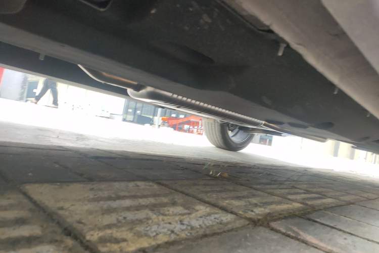 Used Hongqi HS5 2026 Model 2.0T Two-Wheel Drive Xuan Ying Edition Chassis Front Left