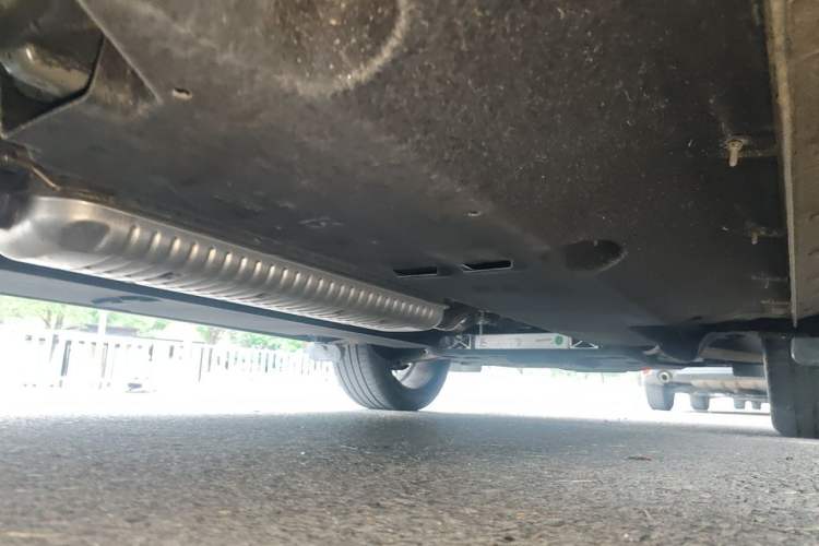 Used Hongqi HS5 2026 Model 2.0T Two-Wheel Drive Xuan Ying Edition Chassis Rear Right