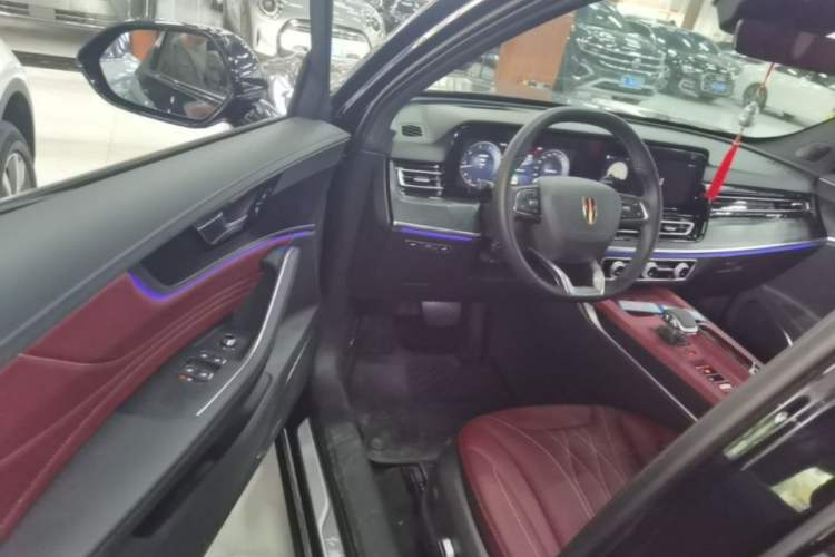 Used Hongqi HS5 2026 Model 2.0T Two-Wheel Drive Xuan Ying Edition Driver Seat