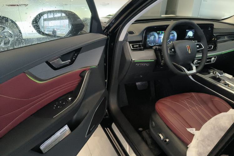 Used Hongqi HS5 2026 Model 2.0T Two-Wheel Drive Qi Xiang Pro Edition Driver Seat