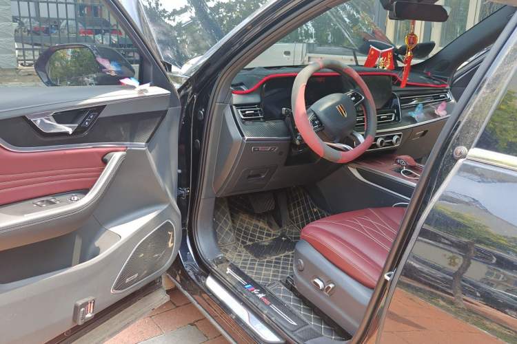 Used Hongqi HS5 2026 Model 2.0T Two-Wheel Drive Xuan Ying Edition Driver Seat