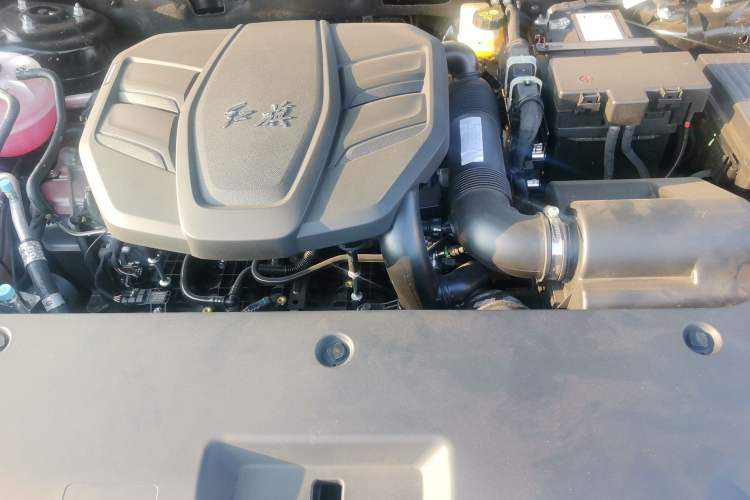 Used Hongqi HS5 2026 Model 2.0T Two-Wheel Drive Qi Xiang Pro Edition Engine Bay