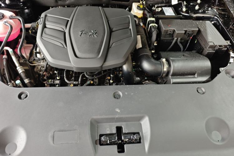 Used Hongqi HS5 2026 Model 2.0T Two-Wheel Drive Qi Yun Pro Edition Engine Bay