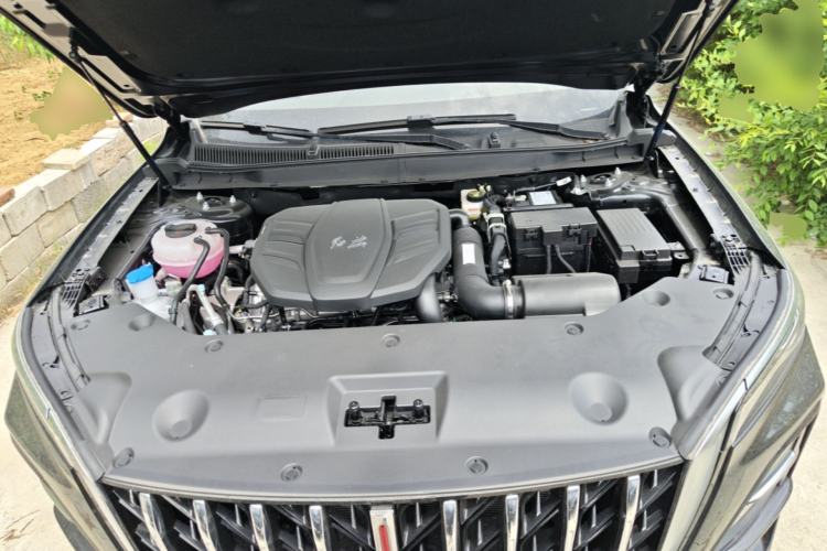 Used Hongqi HS5 2026 Model 2.0T Two-Wheel Drive Qi Xiang Pro Edition Engine Bay