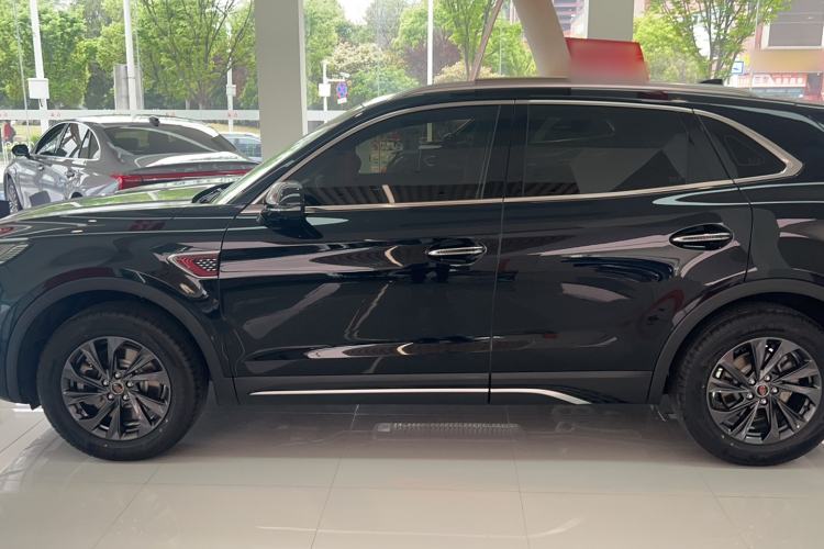 Used Hongqi HS5 2026 Model 2.0T Two-Wheel Drive Qi Xiang Pro Edition Exterior 2