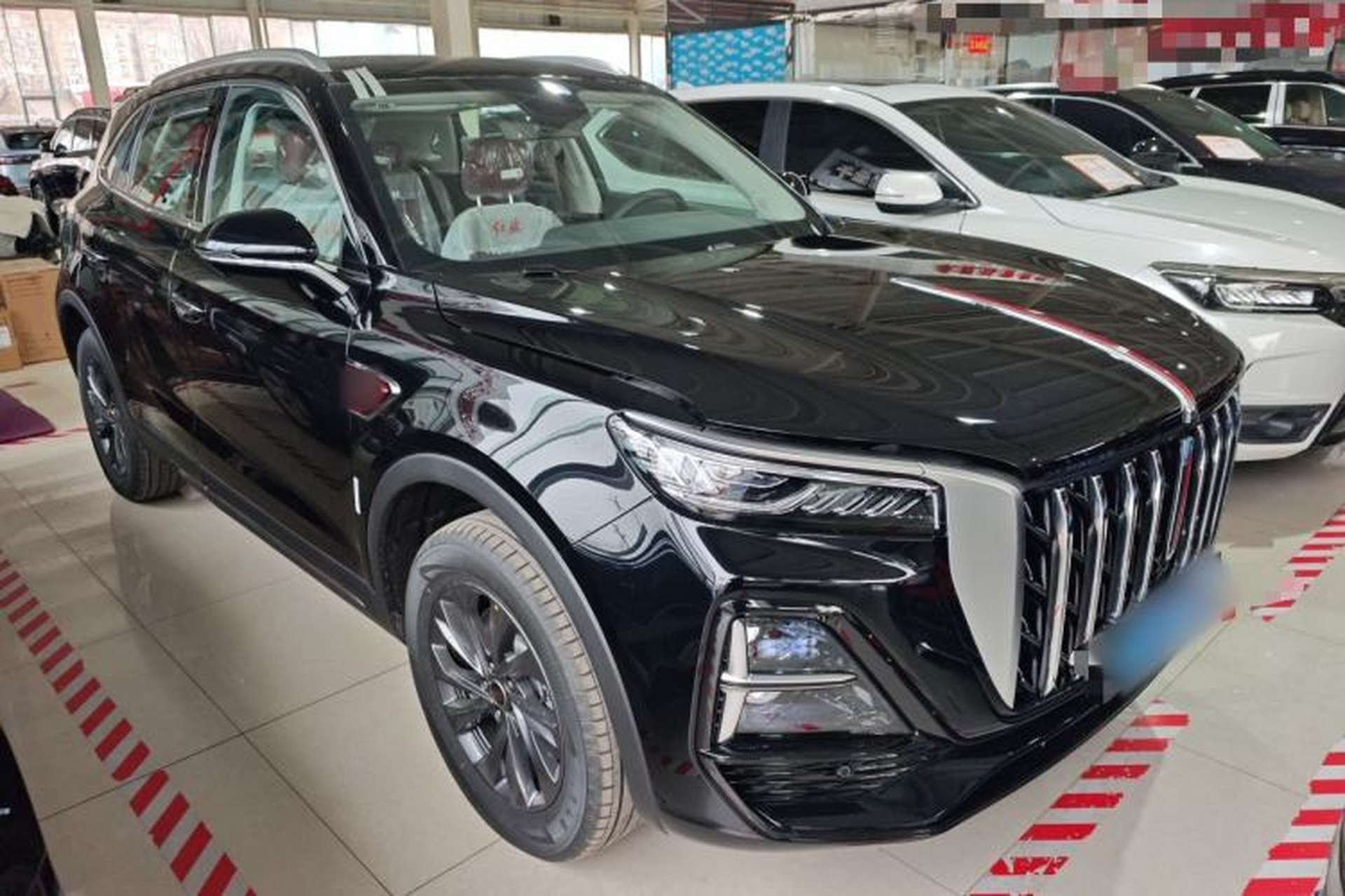 Used Hongqi HS5 2026 Model 2.0T Two-Wheel Drive Qi Yun Pro Edition Exterior 2