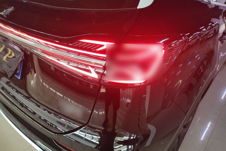 Used Hongqi HS5 2026 Model 2.0T Two-Wheel Drive Qi Yun Pro Edition Exterior 3