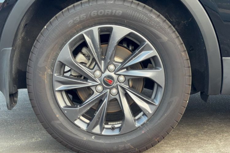 Used Hongqi HS5 2026 Model 2.0T Two-Wheel Drive Qi Xiang Pro Edition Exterior 4