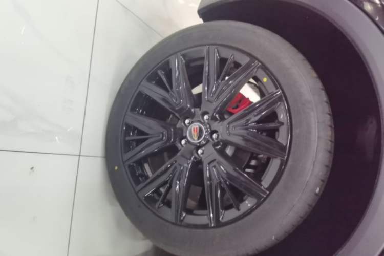 Used Hongqi HS5 2026 Model 2.0T Two-Wheel Drive Xuan Ying Edition Exterior 5