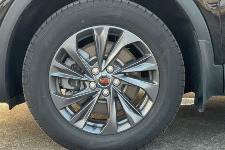 Used Hongqi HS5 2026 Model 2.0T Two-Wheel Drive Qi Xiang Pro Edition Exterior 5