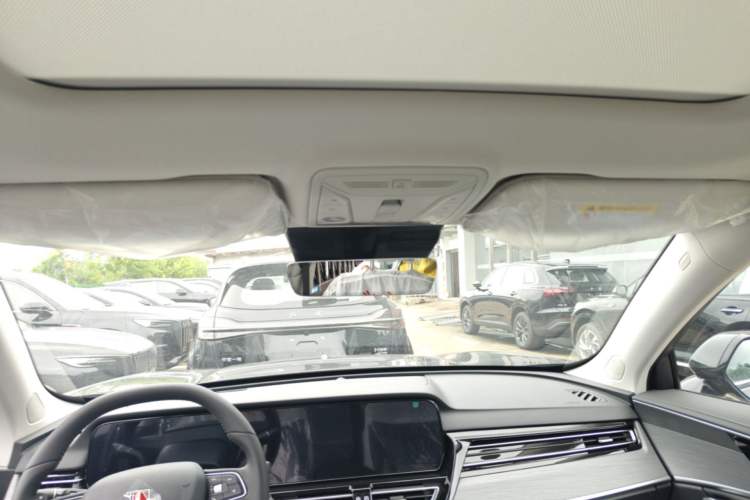 Used Hongqi HS5 2026 Model 2.0T Two-Wheel Drive Qi Xiang Pro Edition Headliner
