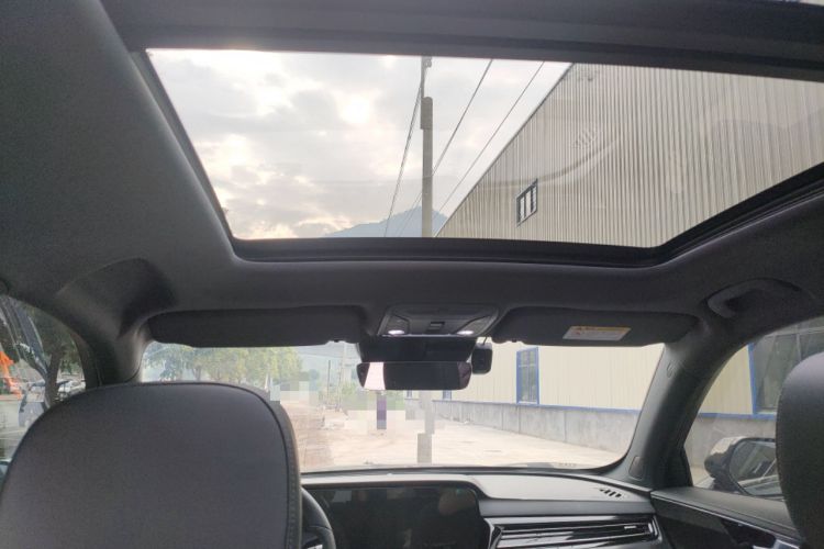 Used Hongqi HS5 2026 Model 2.0T Two-Wheel Drive Xuan Ying Edition Headliner