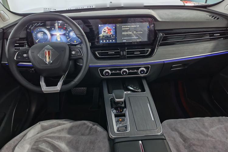 Used Hongqi HS5 2026 Model 2.0T Two-Wheel Drive Qi Xiang Pro Edition Interior 1