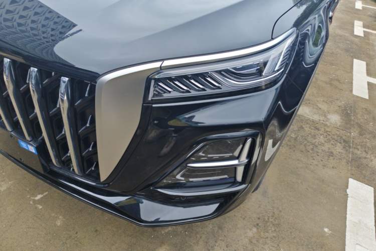 Used Hongqi HS5 2026 Model 2.0T Two-Wheel Drive Qi Xiang Pro Edition Left Front Headlight