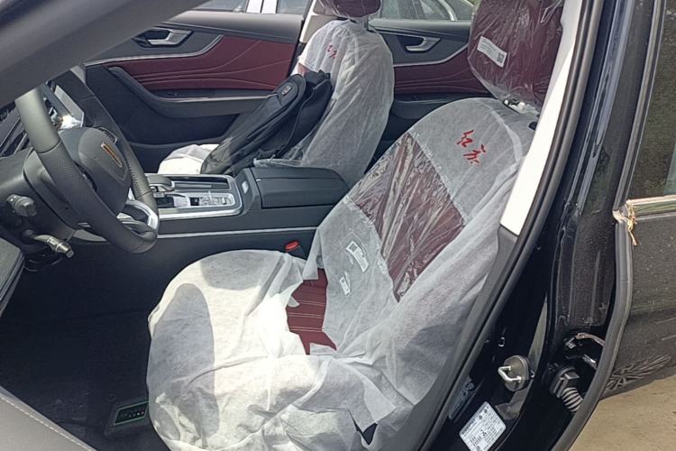 Used Hongqi HS5 2026 Model 2.0T Two-Wheel Drive Qi Xiang Pro Edition Left Front Seat