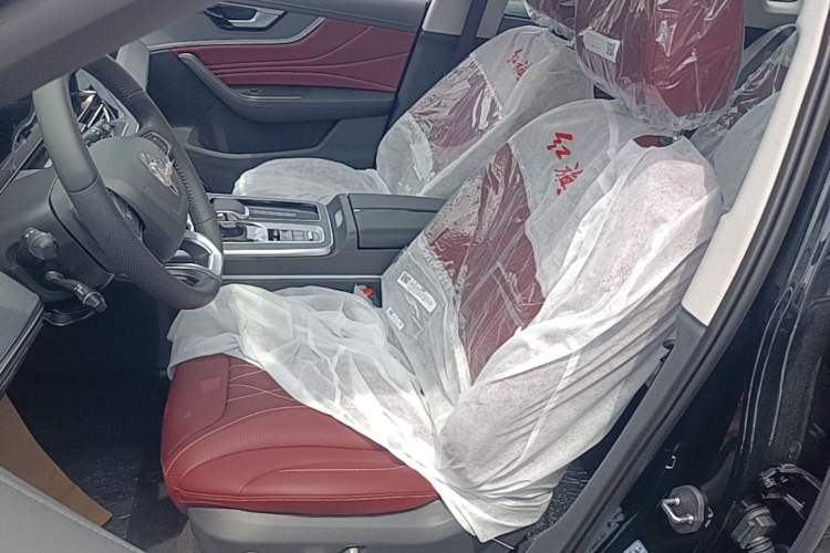 Used Hongqi HS5 2026 Model 2.0T Two-Wheel Drive Qi Xiang Pro Edition Left Front Seat