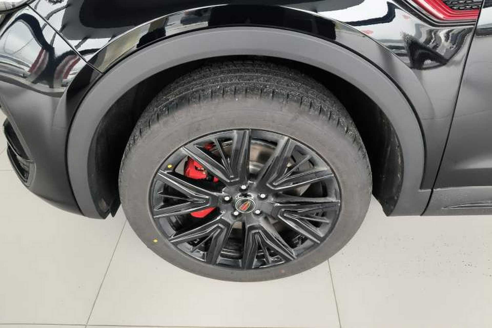 Used Hongqi HS5 2026 Model 2.0T Two-Wheel Drive Xuan Ying Edition Left Front Wheel Hub