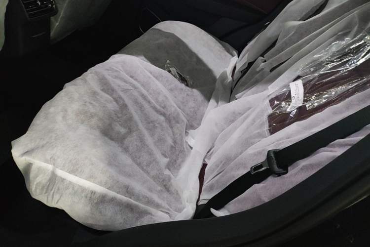 Used Hongqi HS5 2026 Model 2.0T Two-Wheel Drive Qi Yun Pro Edition Left Rear Seat