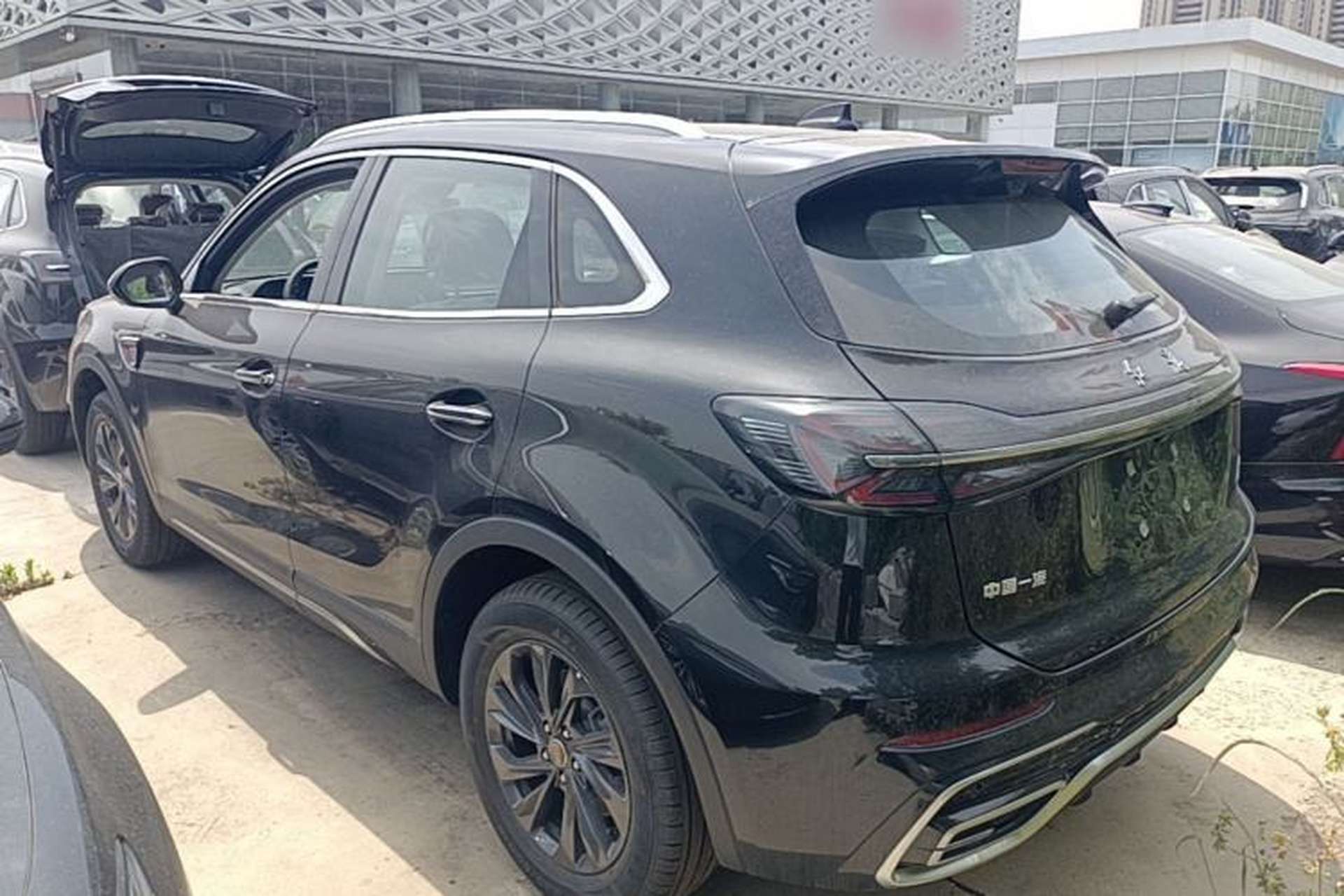 Used Hongqi HS5 2026 Model 2.0T Two-Wheel Drive Qi Xiang Pro Edition Rear Left 45 Deg