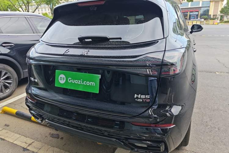 Used Hongqi HS5 2026 Model 2.0T Two-Wheel Drive Xuan Ying Edition Rear