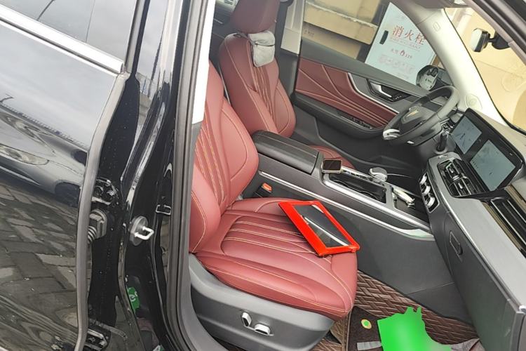 Used Hongqi HS5 2026 Model 2.0T Two-Wheel Drive Qi Yun Pro Edition Right Front Seat