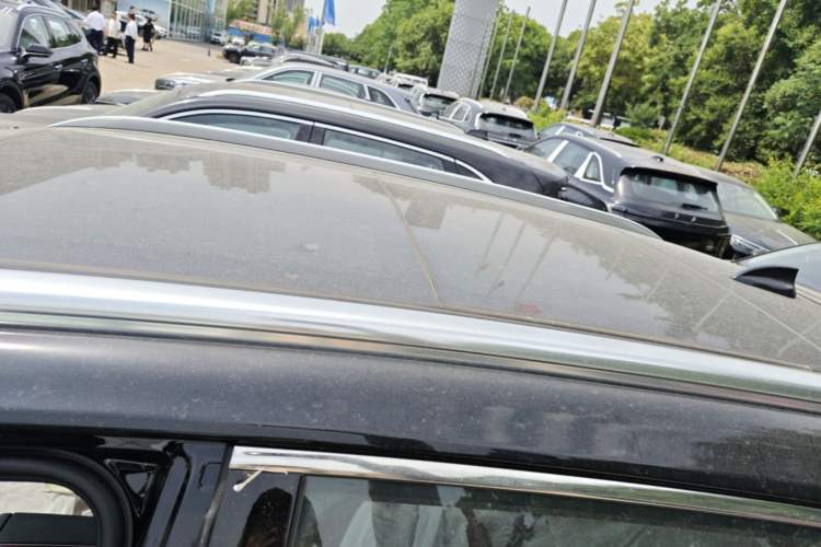 Used Hongqi HS5 2026 Model 2.0T Two-Wheel Drive Qi Xiang Pro Edition Roof
