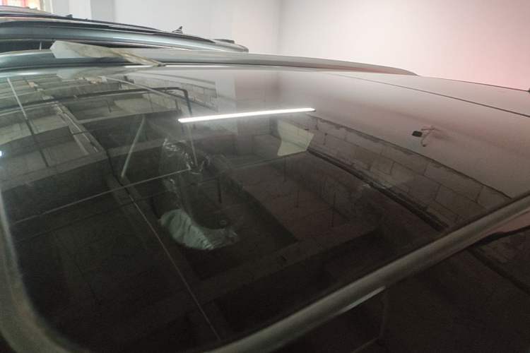 Used Hongqi HS5 2026 Model 2.0T Two-Wheel Drive Qi Yun Pro Edition Roof
