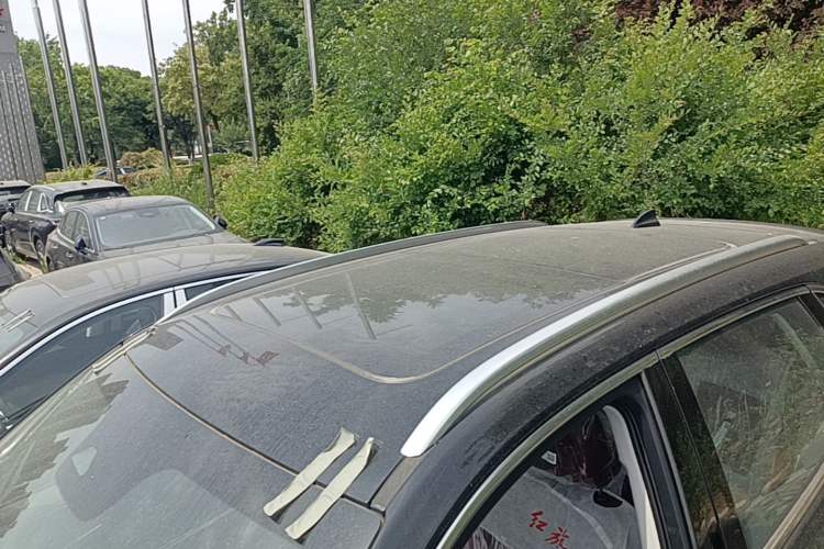 Used Hongqi HS5 2026 Model 2.0T Two-Wheel Drive Qi Xiang Pro Edition Roof