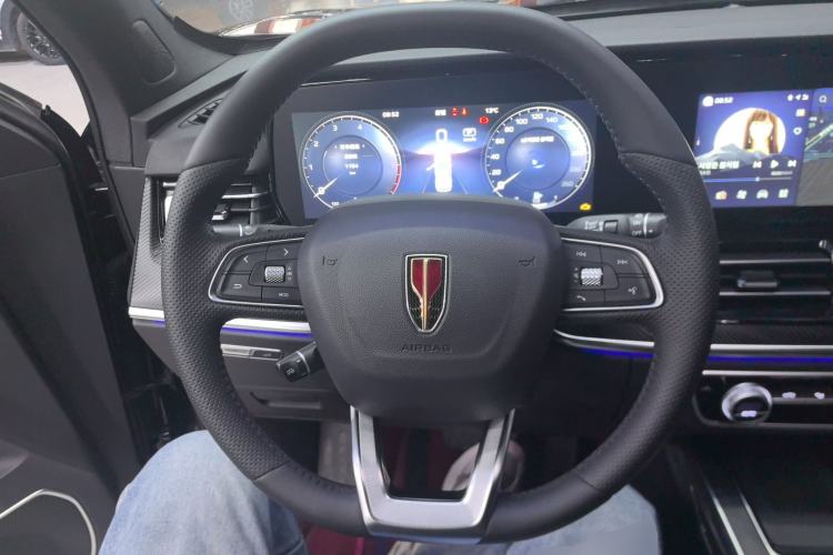Used Hongqi HS5 2026 Model 2.0T Two-Wheel Drive Xuan Ying Edition Steering Wheel