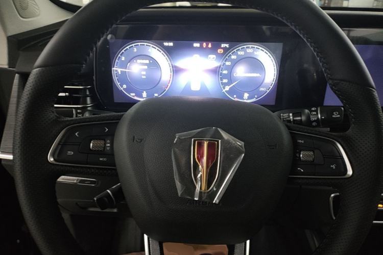 Used Hongqi HS5 2026 Model 2.0T Two-Wheel Drive Qi Yun Pro Edition Steering Wheel