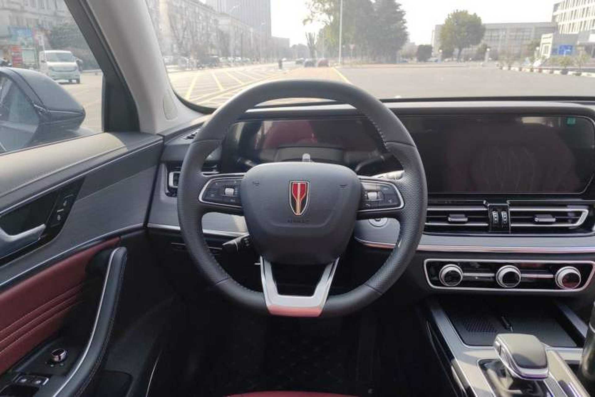 Used Hongqi HS5 2026 Model 2.0T Two-Wheel Drive Qi Yun Pro Edition Steering Wheel